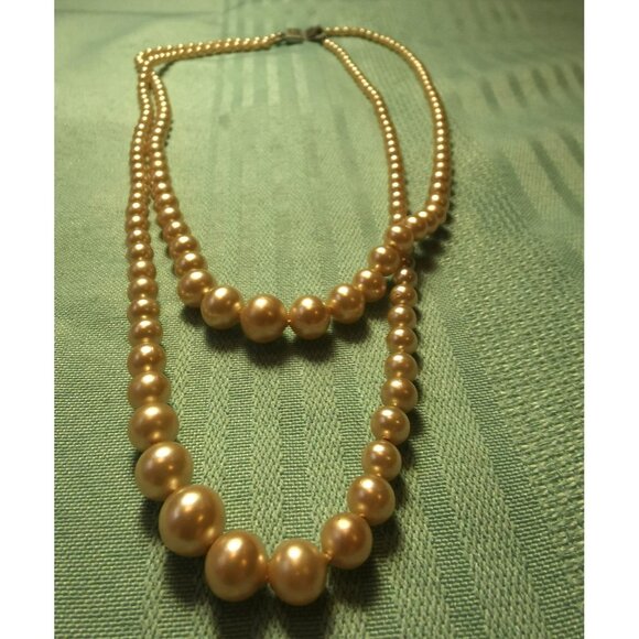 Double Strand Faux Graduated Pearl Necklace 16.75" Rosé Pink 1950s Choker - Picture 5 of 10